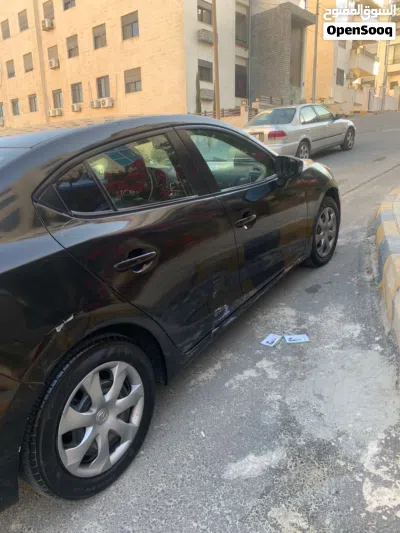 مازدا 3 Standard 4