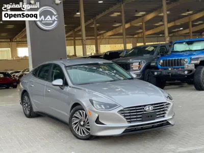 Hyundai Sonata SE 2