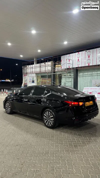 نيسان التيما SV 2