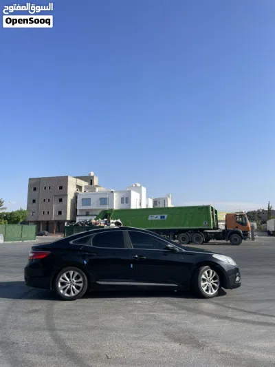 Hyundai Azera Standard 3