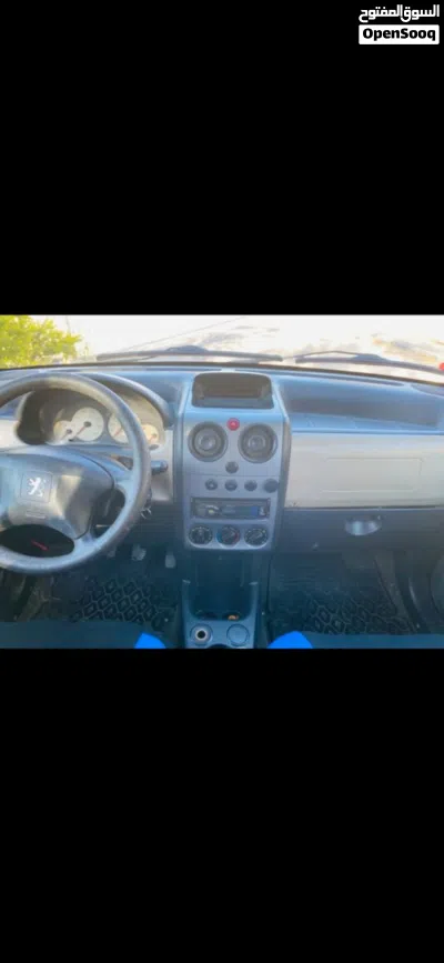 بيجو بارتنر Standard 4