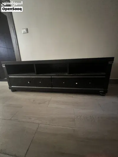 طاوله تلفيزيون اصليه 2