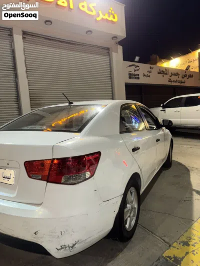 Kia Cerato EX 3