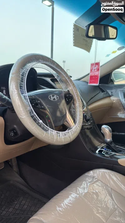 Hyundai Azera Standard 4