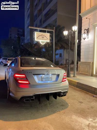 مرسيدس بنز الفئة-C C 350 3