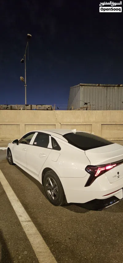 Kia K5 EX 3