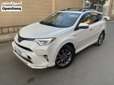 Toyota RAV 4 Limited 2