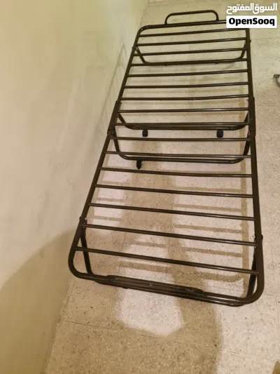 تخت حديد شبه جديد 4