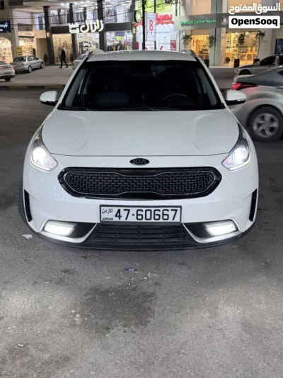 كيا نيرو EX Touring 4