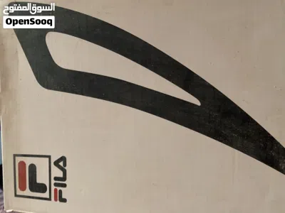 حذاء ڤيلا جديد بالكرتون 3