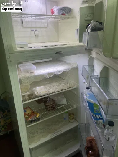 للبيع ثلاجة بحالة ممتازة 2