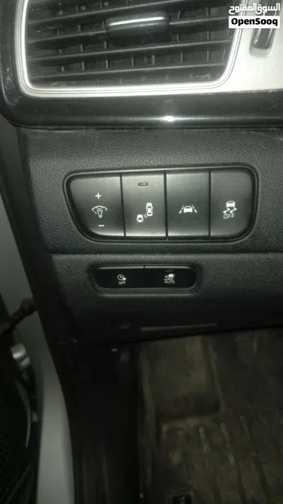 Kia Niro EX 3