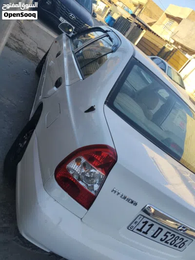 Hyundai Verna Standard 3