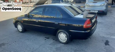 Mitsubishi Lancer Standard 4