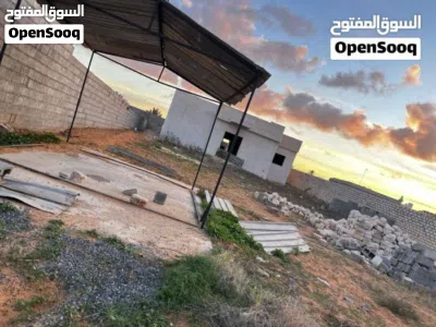 بسم الله الرحمن الرحيم قطعه ارض الموقع عين زاره خلف شيل الجبو مساحه الارض 875 متر 2