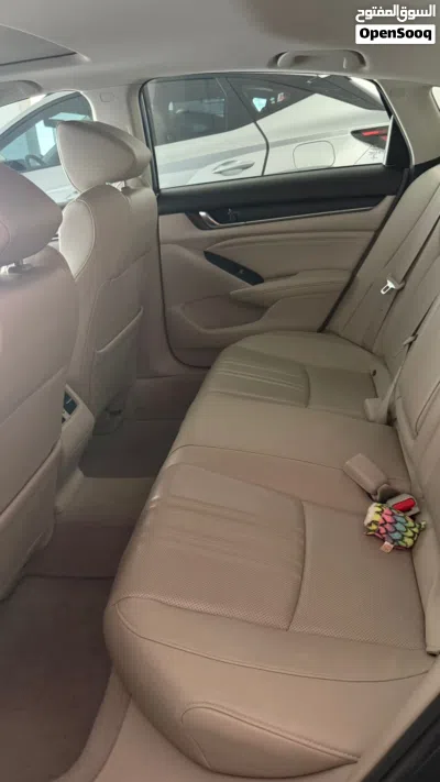 Honda Accord Sport 4