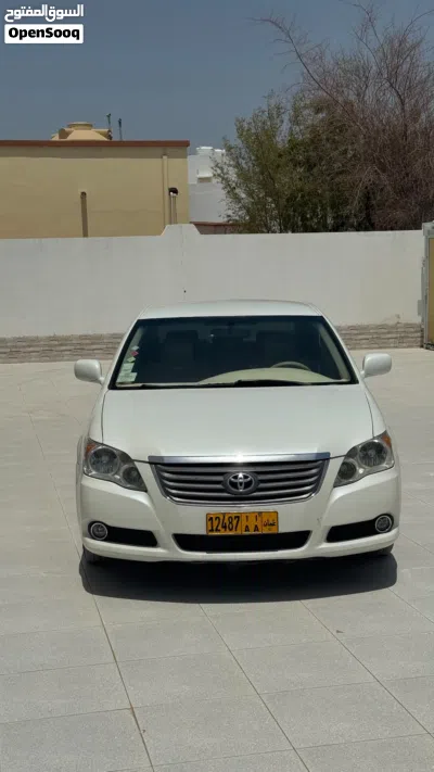 Toyota Avalon XLS 4