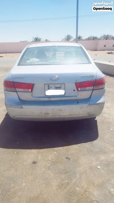 Hyundai Sonata Limited 4
