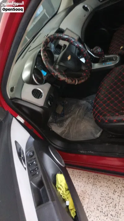 Chevrolet Cruze LS 2
