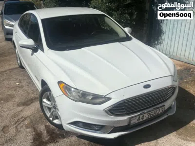 Ford Fusion S 3