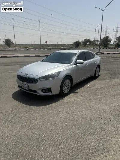 Kia Cadenza Limited 2