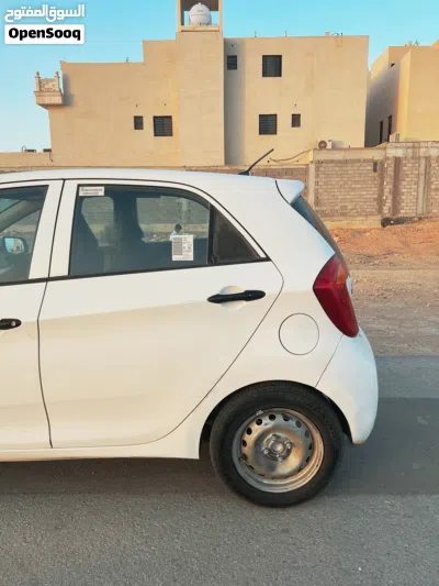 كيا بيكانتو Standard 4