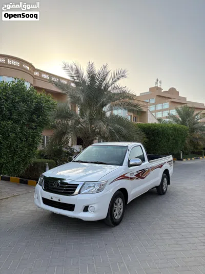 Toyota Hilux SR5 4