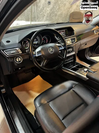 Mercedes Benz E-Class E 200 4