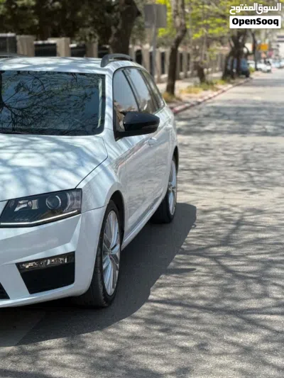 سكودا اوكتافيا RS 2