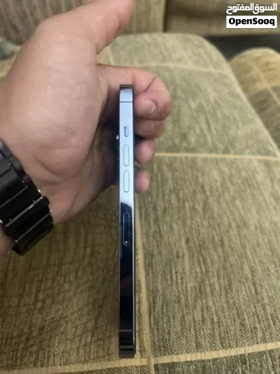 ايفون 13 pro. 256g 4