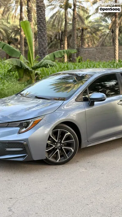 Toyota Corolla SE 2