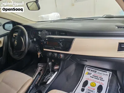 Toyota Corolla SE 4