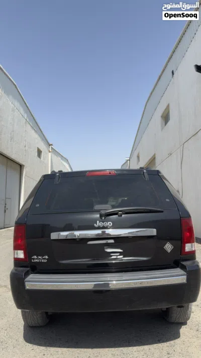 جيب جراند شيروكى Limited 4