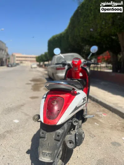 Honda CRF125F 4