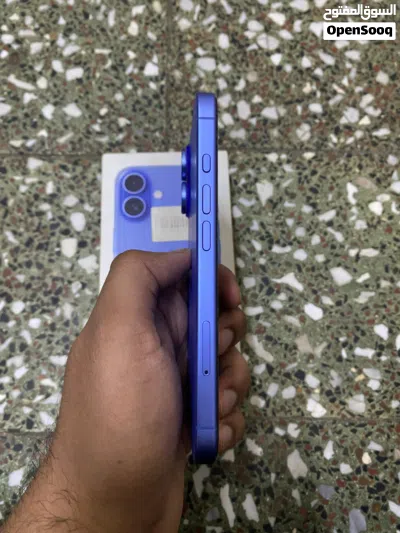 للبيع أيفون 16- iPhone 16 4