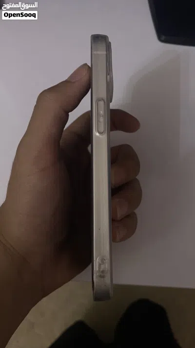Iphon 14 عادي 4
