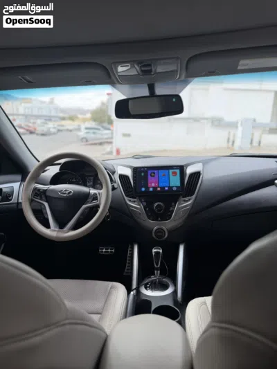Hyundai Veloster 2 3