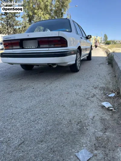ميتسوبيشي جالنت Standard 4