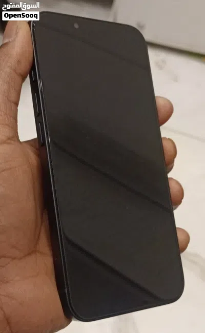 apple 14 128gb black color 3