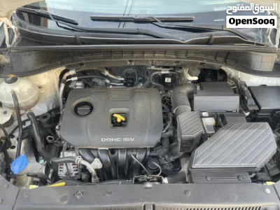 Hyundai Tucson GL 2