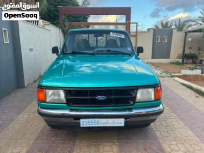 Ford Ranger XL 2
