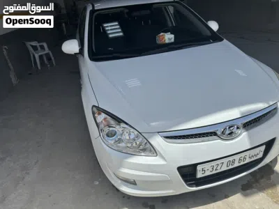 هيونداي i30 GL 4