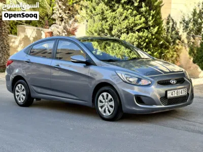 Hyundai Accent GLS 2