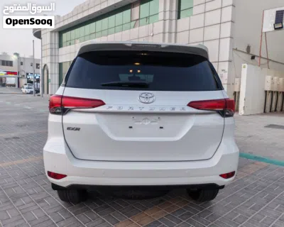 Toyota Fortuner EXR 4