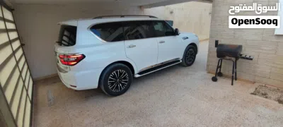 Nissan Armada Titanium 4