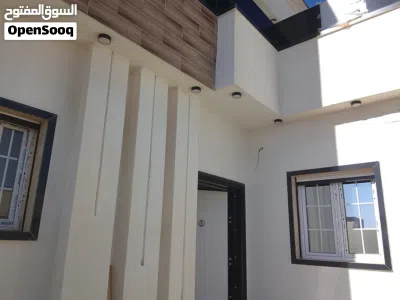 منزل نظام خليجي طابقين إثنين 4