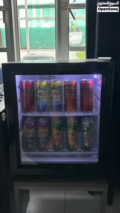 GAMEON frostbite gaming mini fridge 42L 2
