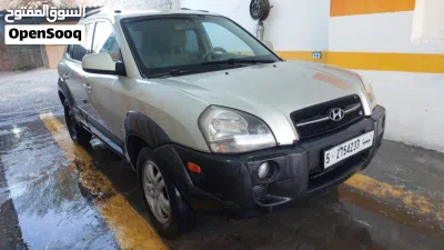 Hyundai Tucson GL 2