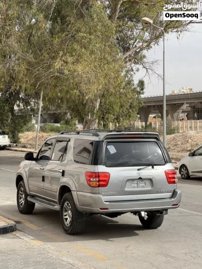 تويوتا سيكويا SR 5 3