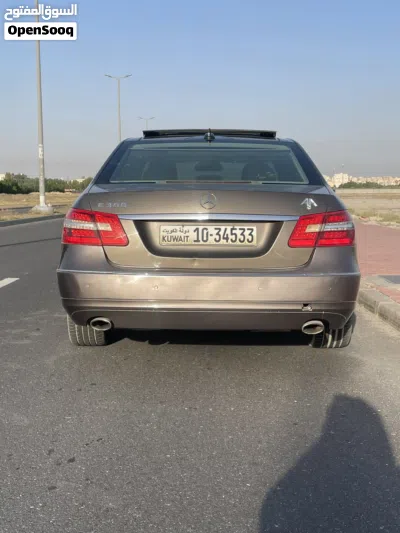 Mercedes Benz E-Class E 300 2